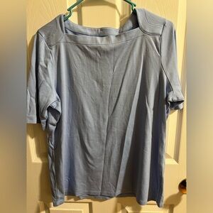 Llbean large blue top